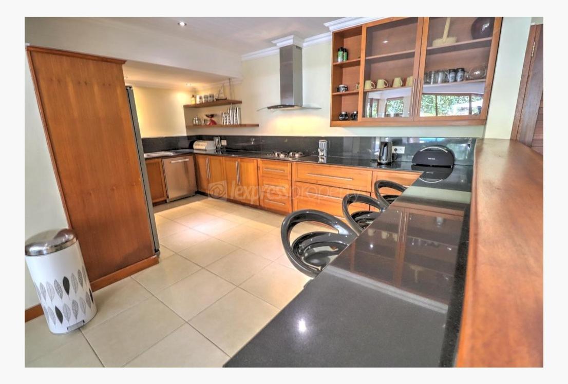 Exotic Oasis Villa In The Tropics Grand Bay Εξωτερικό φωτογραφία